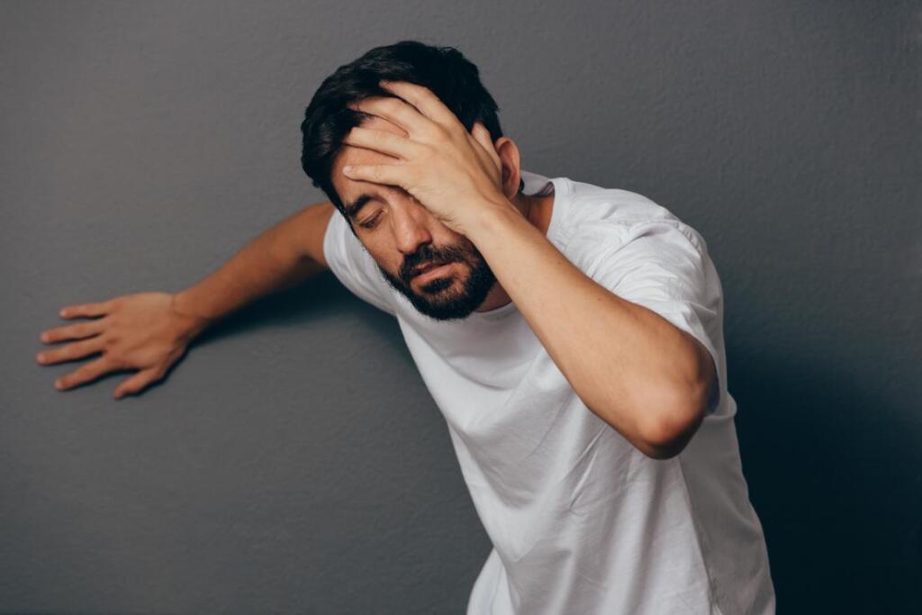 سرگیجه موقع خم شدن