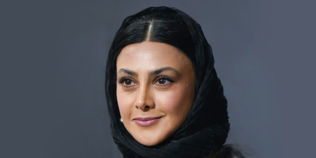 آزاده صمدی در تبلیغ عطر