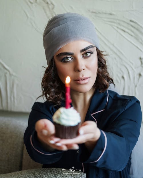 ظاهر الهام اخوان در تولد