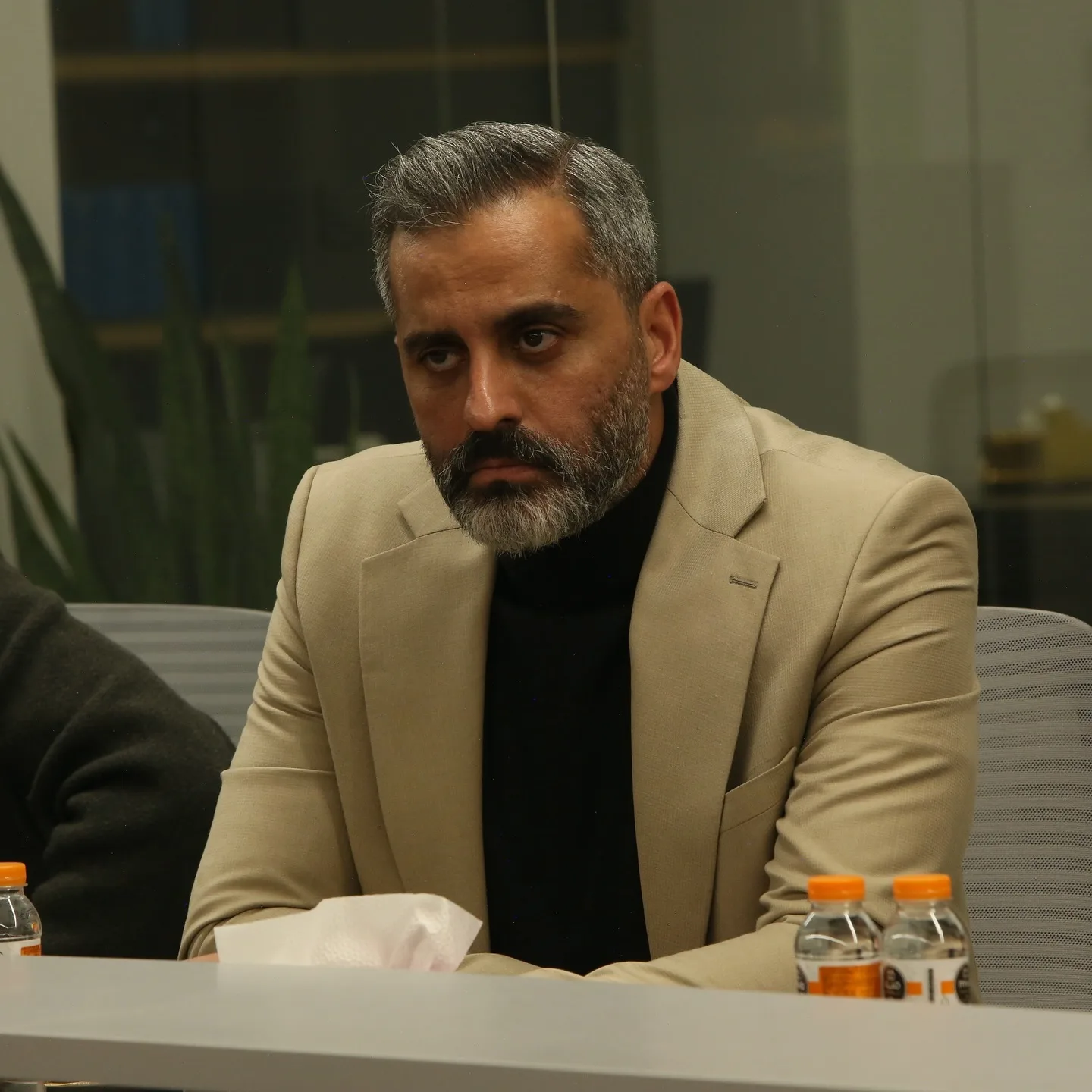 علیرام نورایی