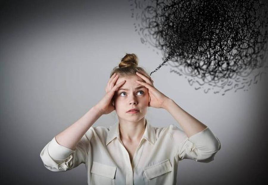 چگونه افکار منفی را دور کنیم